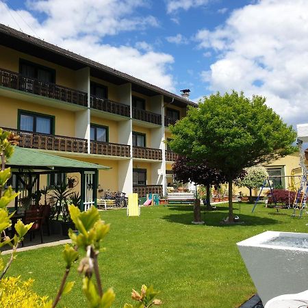 Hotel Garni Hutter Унтербург-ам-Клопайнер-Зее Экстерьер фото
