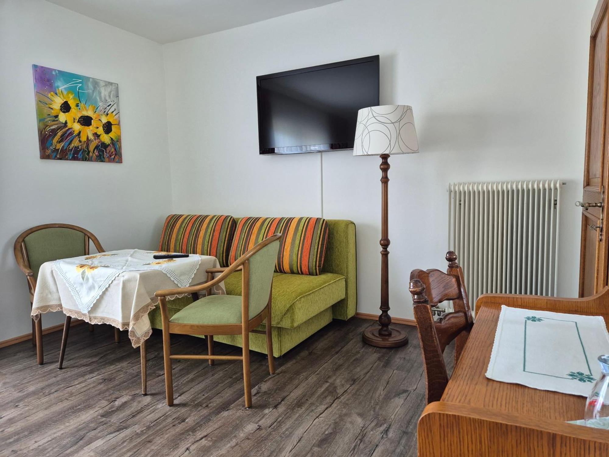 Hotel Garni Hutter Унтербург-ам-Клопайнер-Зее Экстерьер фото