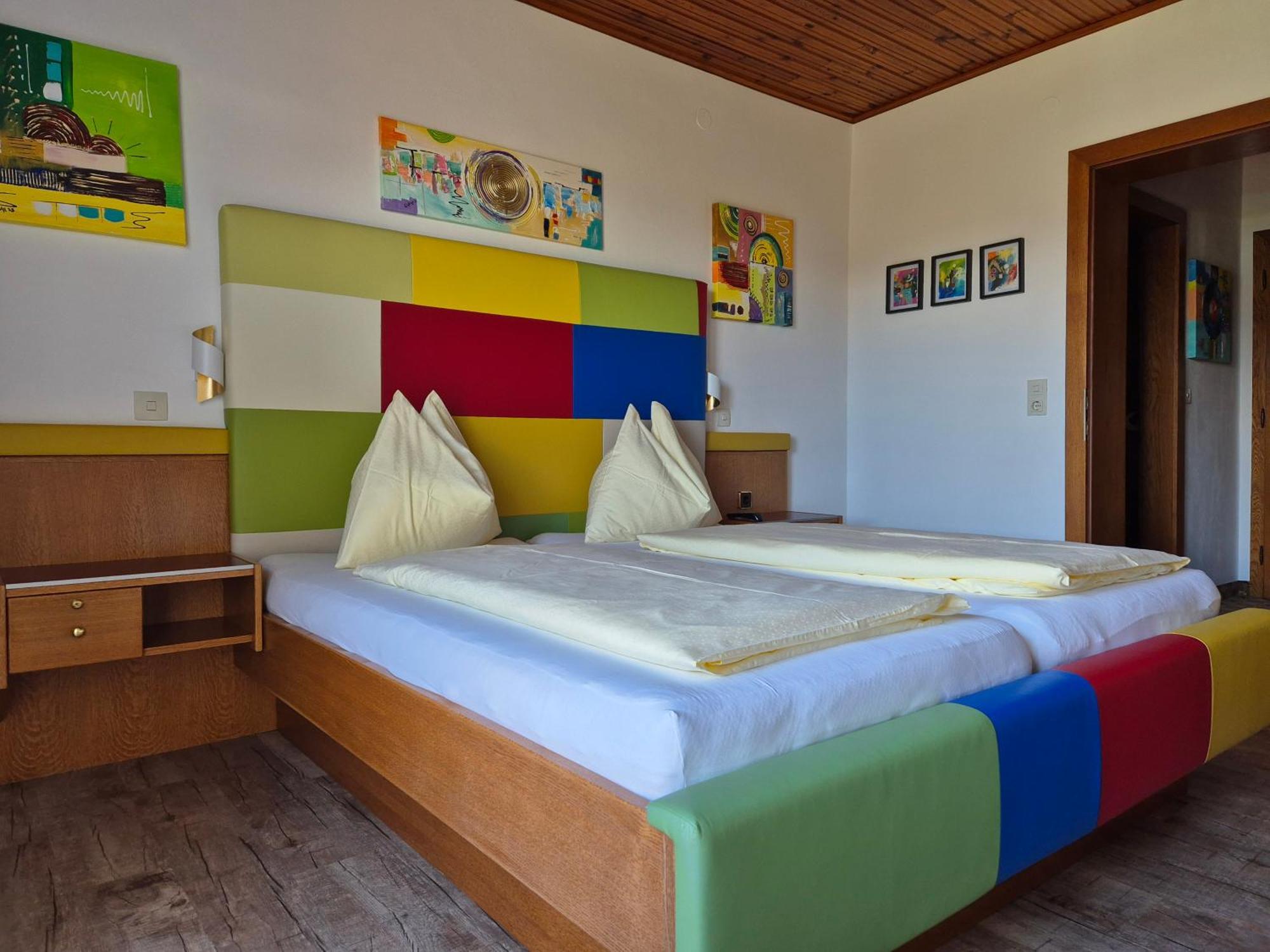 Hotel Garni Hutter Унтербург-ам-Клопайнер-Зее Экстерьер фото