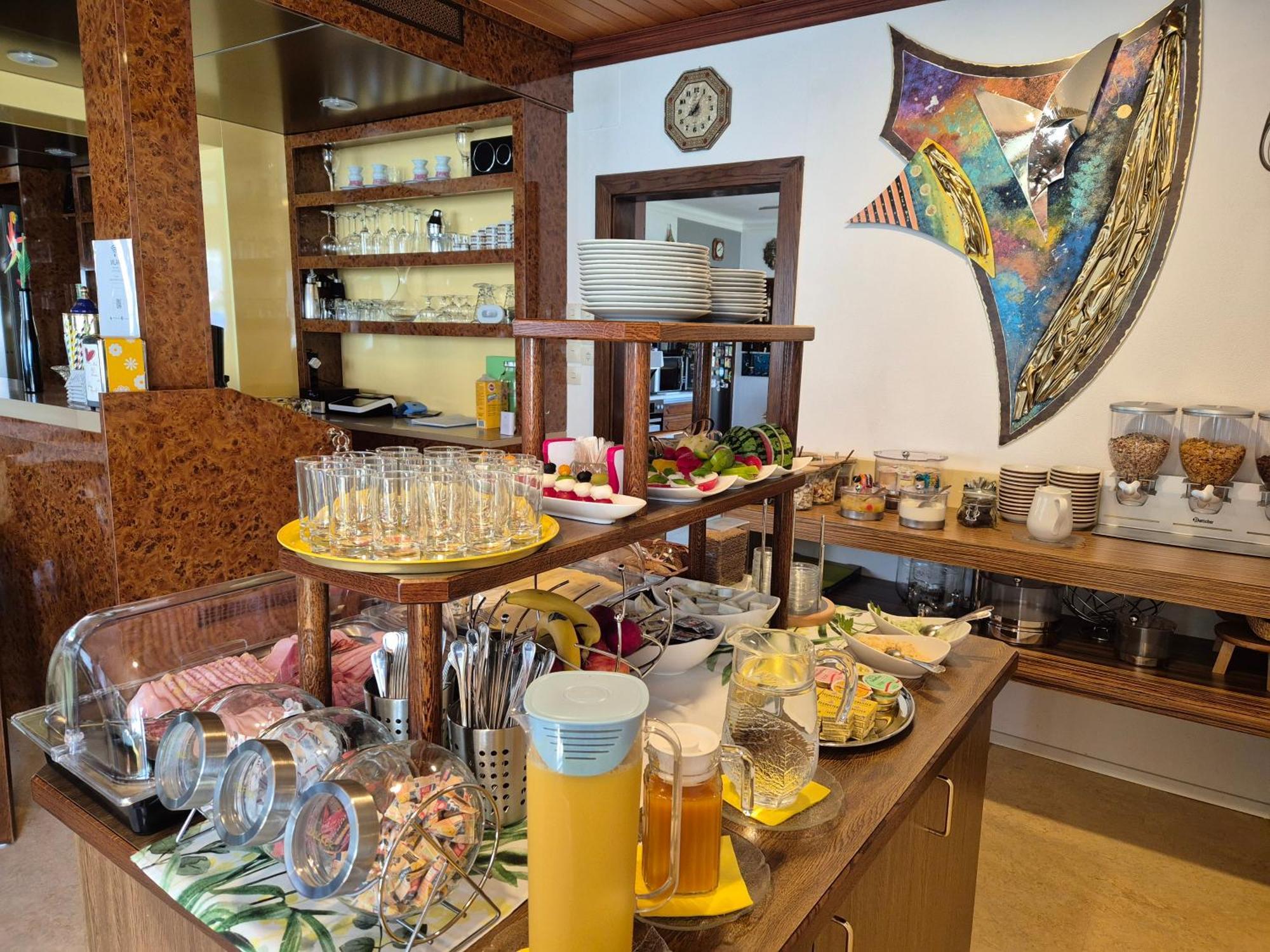 Hotel Garni Hutter Унтербург-ам-Клопайнер-Зее Экстерьер фото
